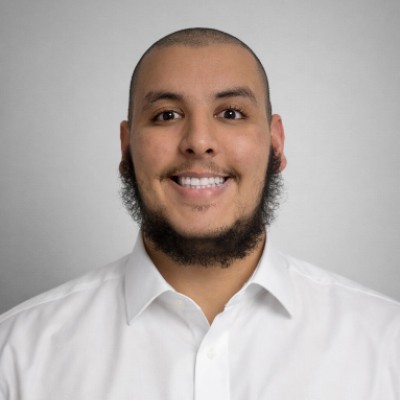 Portrait d'Isaac Hassani